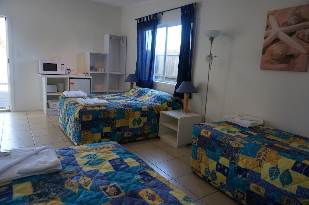 Biggera Waters Marlin Motel الغرفة الصورة